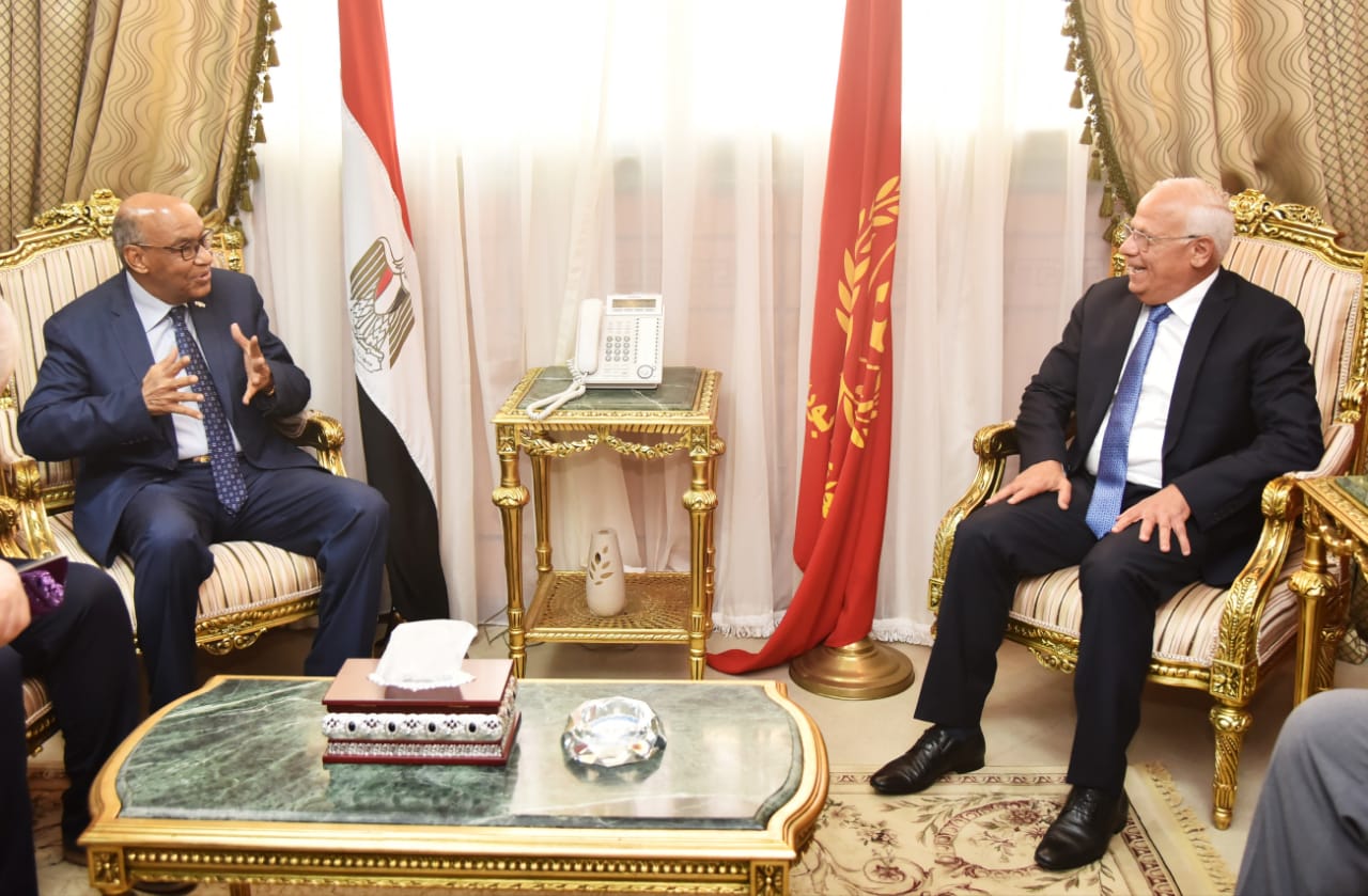 محافظ بورسعيد يفتتح مقر هيئة قضايا الدولة بالمحافظة (9)
