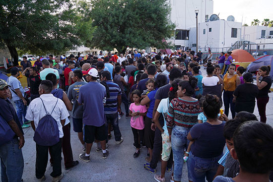 طالبى اللجوء المكسيكيين  (7)