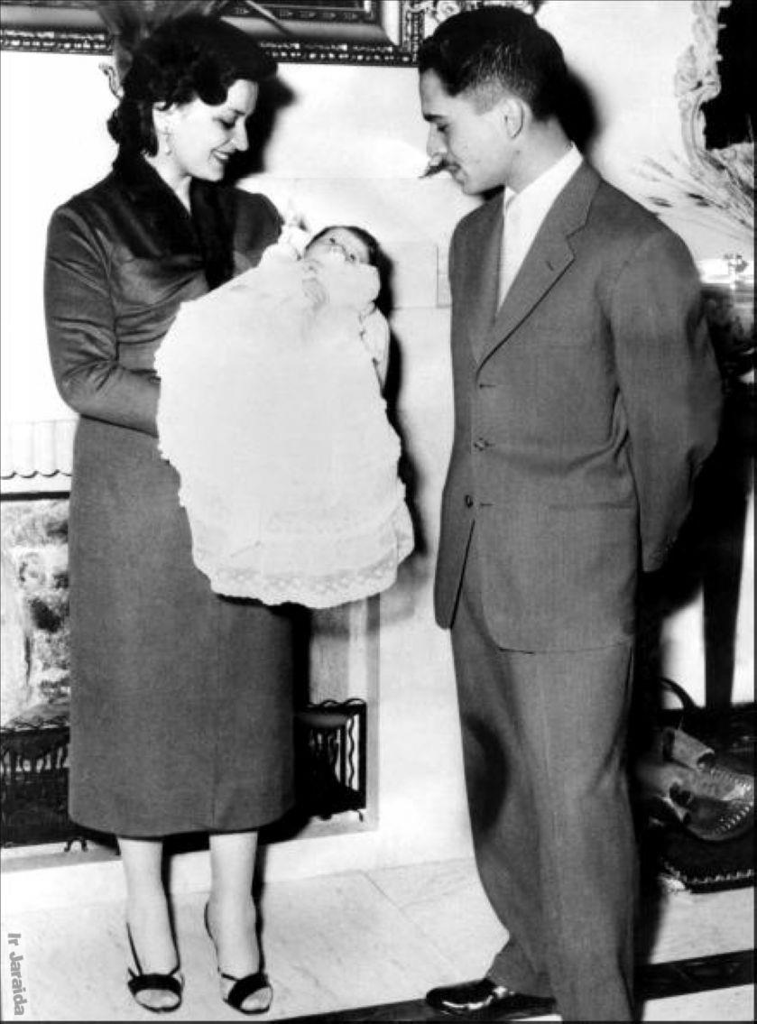 الملك الحسين بن طلال و الأميره دينا
