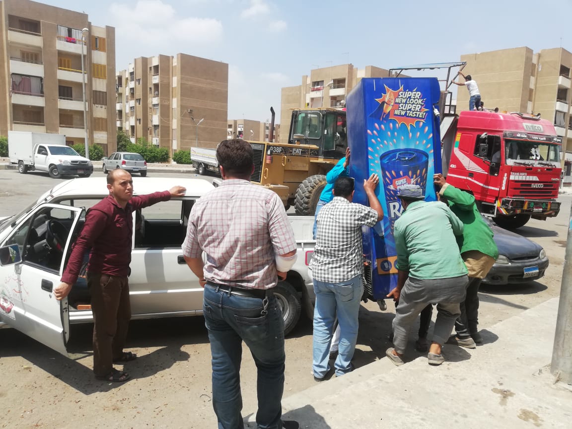 حملة مكبرة لازالة الاشغالات والمخالفات بمدينة الشروق  (1)