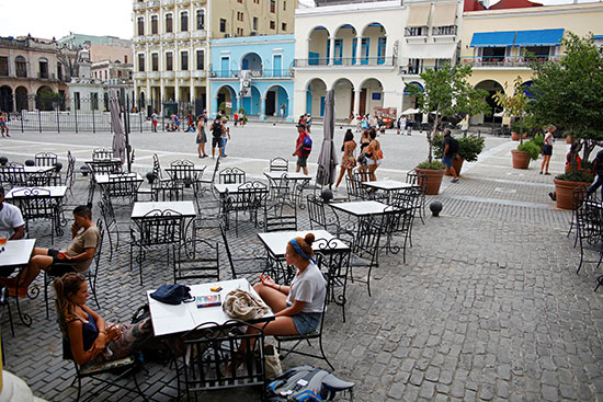 2019-08-21T235652Z_1430687368_RC166EA22690_RTRMADP_3_CUBA-TOURISM