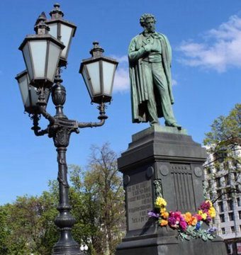 تماثيل الكاتب الروسى الكبير بوشكين  (3)