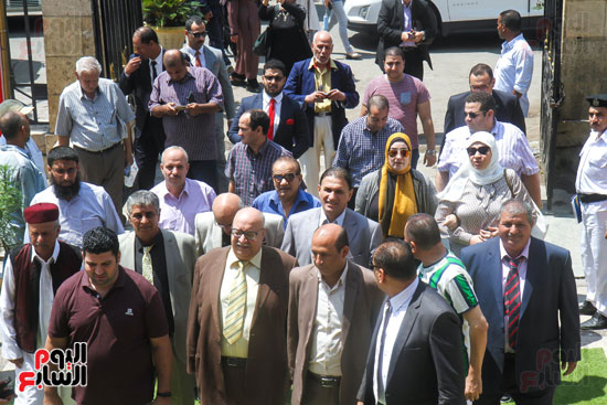قيادات وأعضاء حزب الوفد من مختلف المحافظات فى زيارة لضريح سعد زغلول (14)