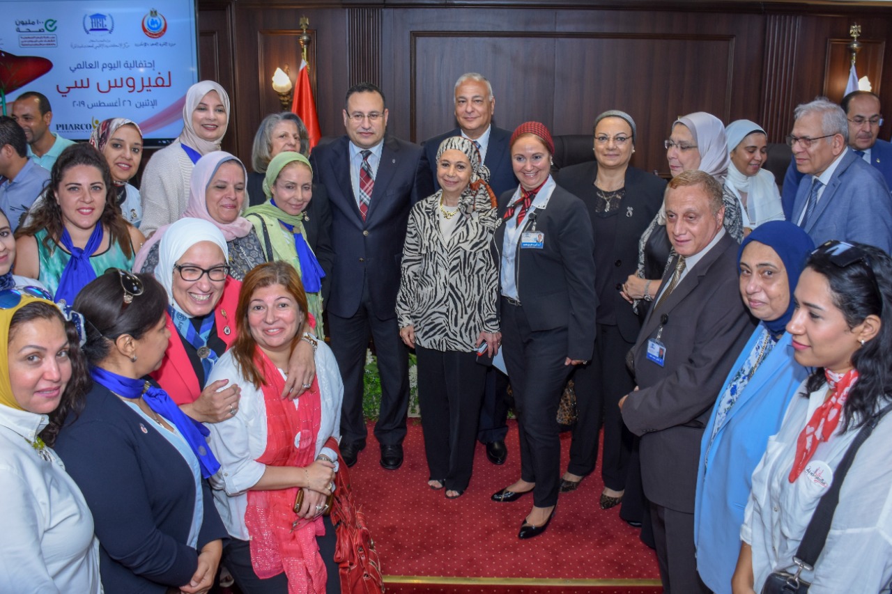 الدكتور عبد العزيز قنصوة محافظ الإسكندرية  (6)