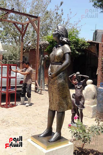 تمثال-ليلي-مراد-بشاطئ-الغرام-في-مطروح-(8)