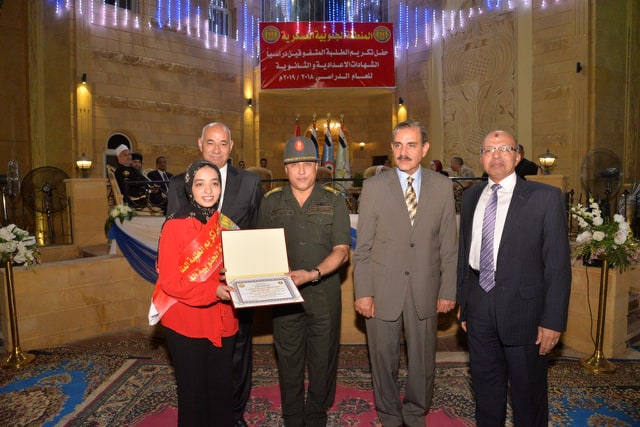 احتفالية تكريم الطلاب المتفوقين دراسيًا (10)