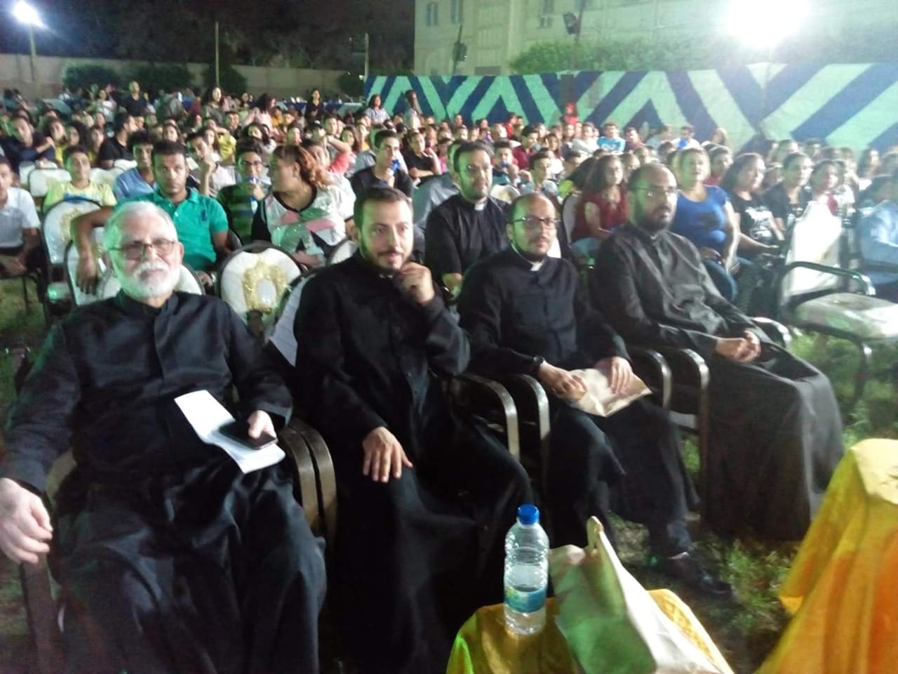 الأنبا باخوم يشهد الحفل الختامي لمهرجان "أنا رسالة" الكاثوليكي