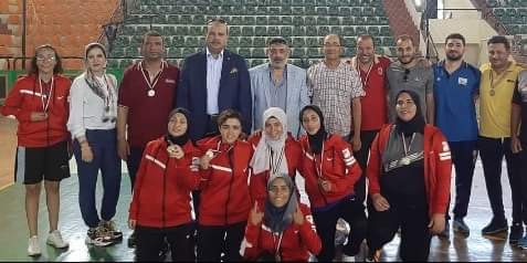 منتخب الكرة الخماسية للطالبات بجامعة المنصورة (1)