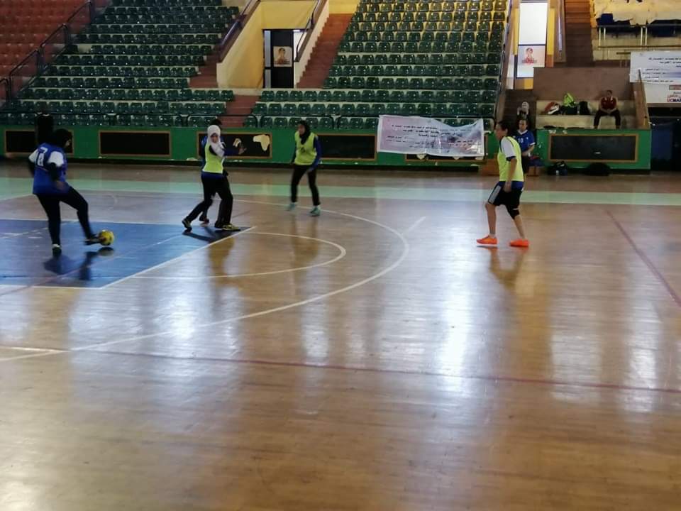 منتخب الكرة الخماسية للطالبات بجامعة المنصورة (4)