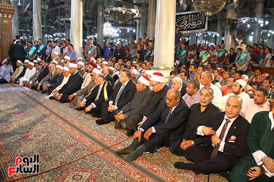 احتفال الطرق الصوفية ، برأس السنة الهجرية بمسجد الإمام الحسين (2)