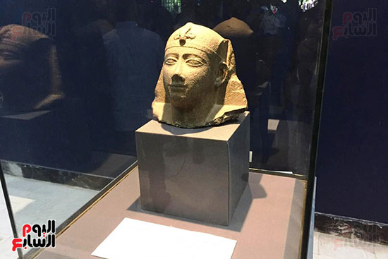 رأس-تمثال-فرعونى