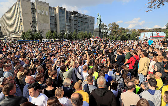 مظاهرات-موسكو-(8)