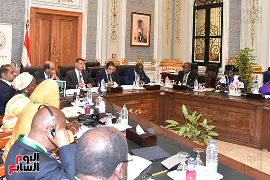الجلسة الافتتاحية لاجتماعات لجنة العلاقات والتعاون الدولي بالبرلمان الأفريقي (3)