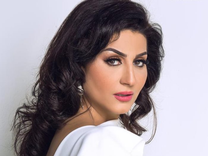 وفاء عامر وفاء عامر