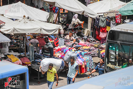 اقبال على سوق العتبة قبل عيد الضحى