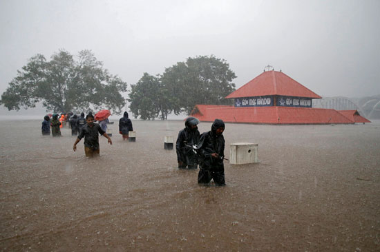 الأمطار الموسمية الغزيرة فى الهند (3)