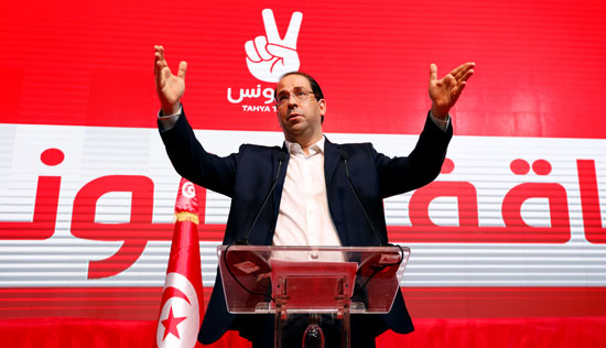 يوسف الشاهد يتقدم بأوراق ترشحه فى انتخابات الرئاسة فى تونس (4)
