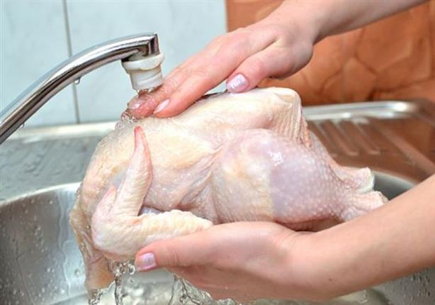 غسل الدجاج