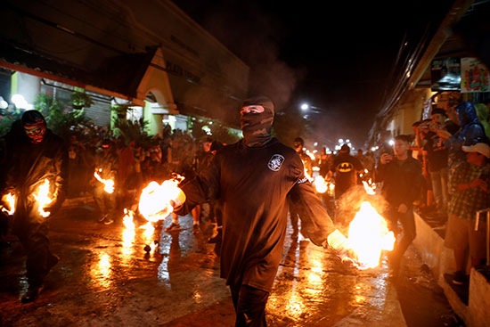 مهرجان كرات النار فى السلفادور