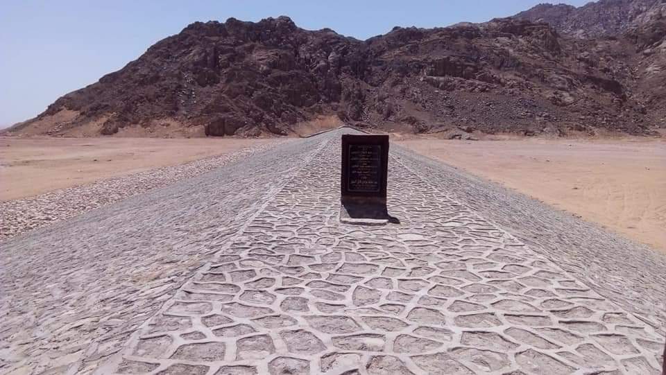 تجهيز 16 سد و12 بحيرة صناعية و11 حاجز ترابى (9)