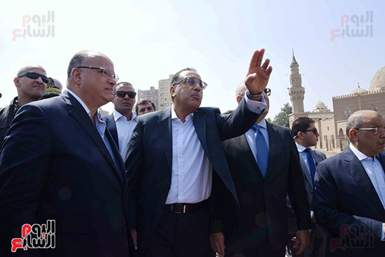 رئيس الوزراء بيتفقد منطقة سور مجرى العيون ومنطقة عين الحياة(6)