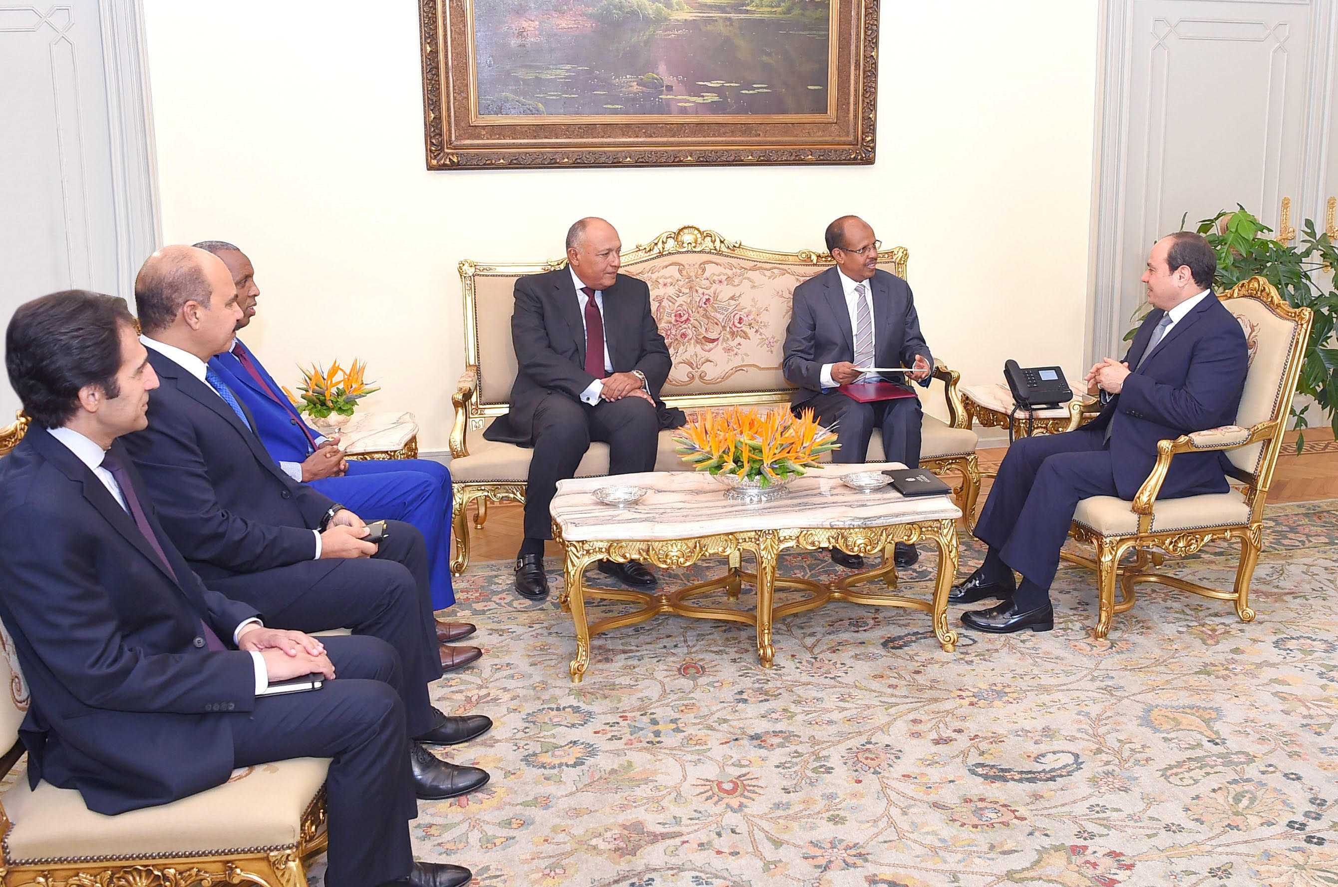 الرئيس السيسى مع وزير خارجية جيبوتى (2)