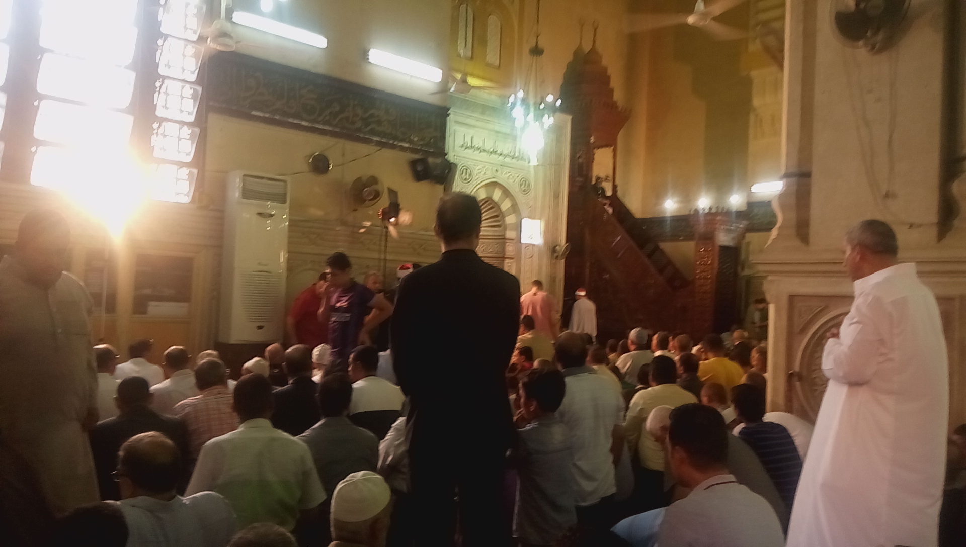 صلاة الجمعة بمسجد النصر (4)