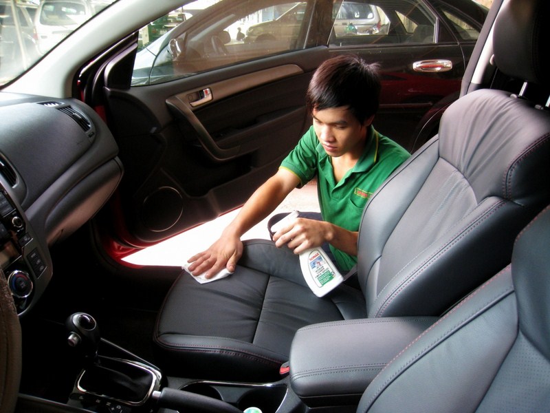 نصائح لتنظيف مقاعد السيارة  (2)
