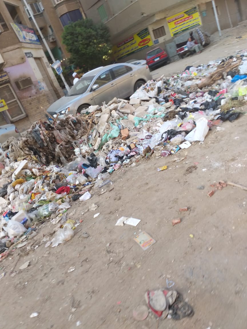 انتشار القمامة بشارع ترعة عبد العال