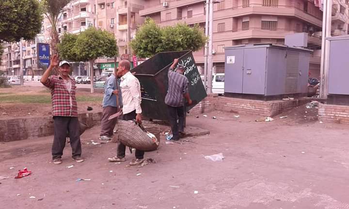 حملة النظافة ورفع الأتربة بحي شرق المنصورة (12)