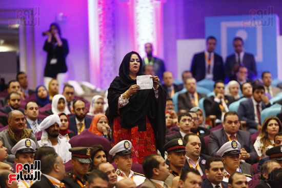 جانب من الحضور (2)