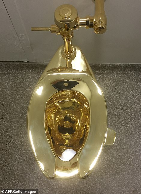 المرحاض الذهبى المسروق (3)