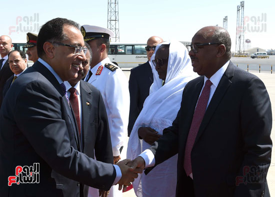 رئيس الوزراء يقابل الوفد السودانى