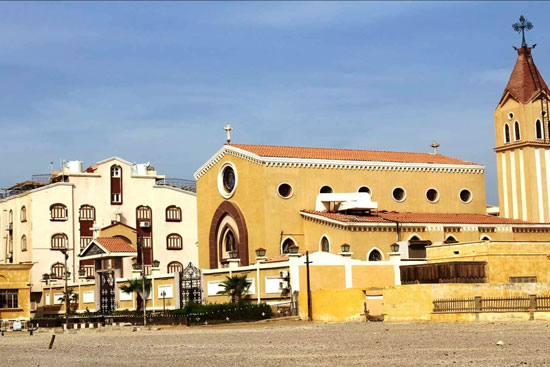 كنيسة-العذراء-مريم-داخل-مقر-شركة-الفوسفات