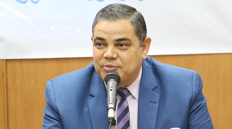 الدكتور عبدالرازق دسوقى