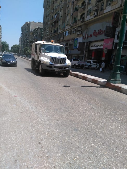 تنظيف الميادين والشوارع باسيوط