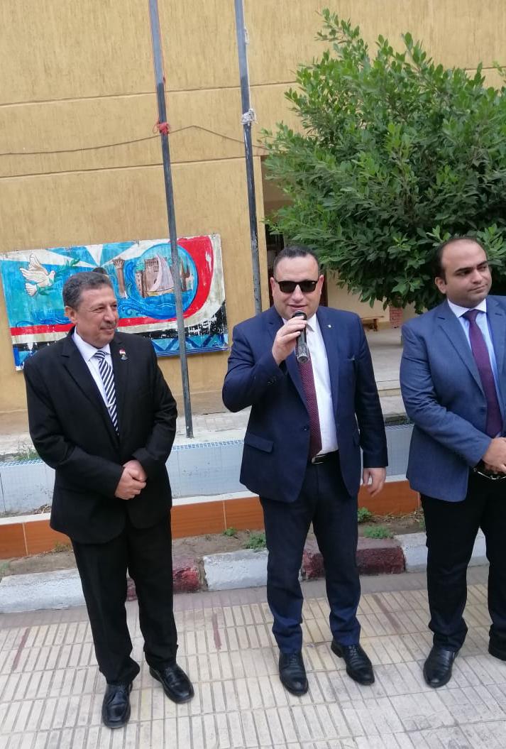 كلمة محافظ الإسكندرية بأحد المدارس
