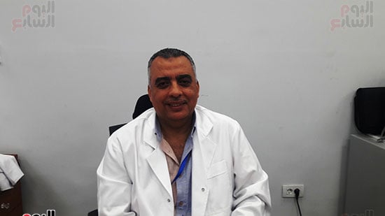 الدكتور-حسام-حسين-مدير-مستشفى-الرمد-التخصصى-ببورسعيد