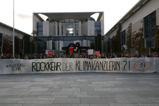 متظاهرون-ألمان-فى-أحد-ميادين-برلين