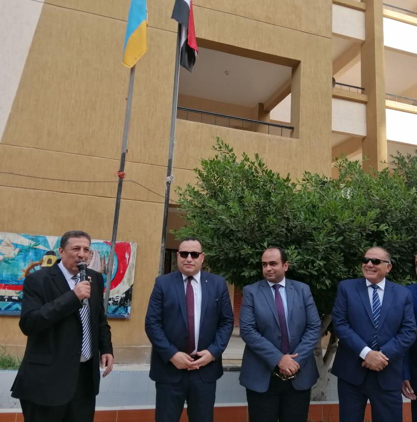 محافظ الإسكندرية وقيادات التعليم