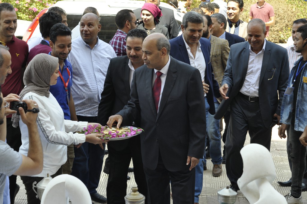 رئيس جامعة المنيا يلتقى طلاب الحاسبات والنوعية والسياحة الجُدد (2)