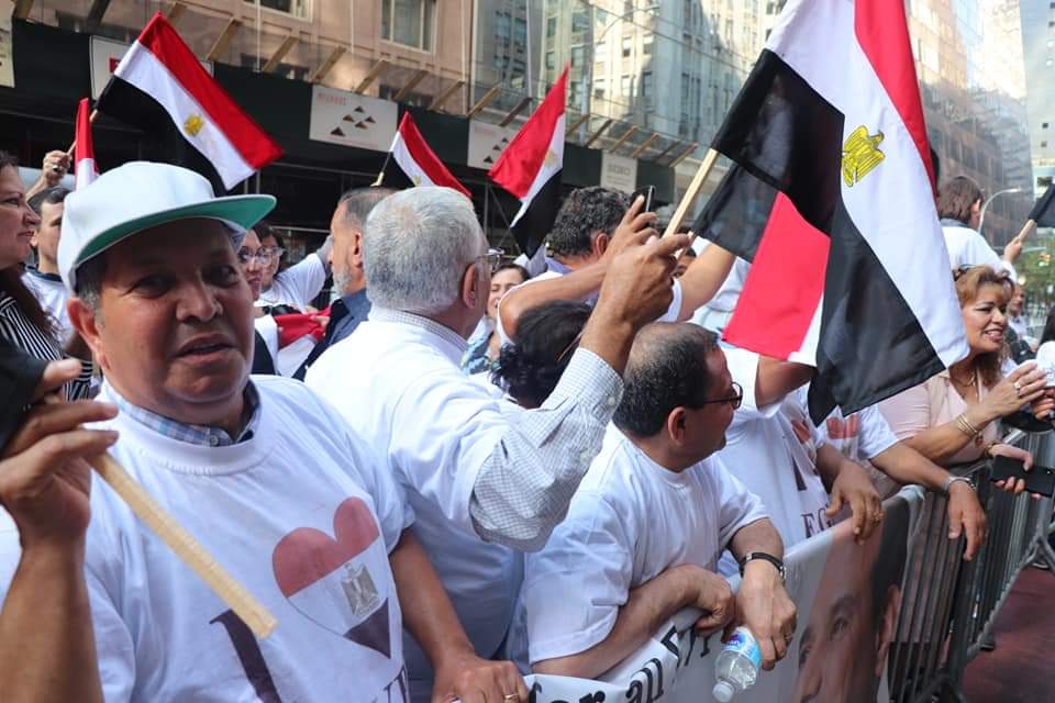 استقبال الجالية المصرية في أمريكا للرئيس السيسي (8)