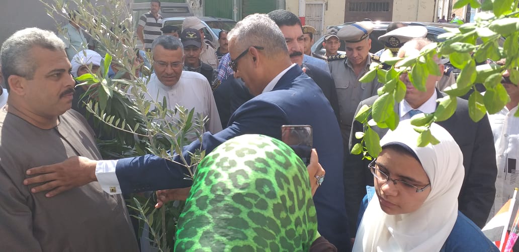 تدشين مبادرة ازرع شجرة بمدارس القليوبية تدشين مبادرة ازرع شجرة بمدارس القليوبية