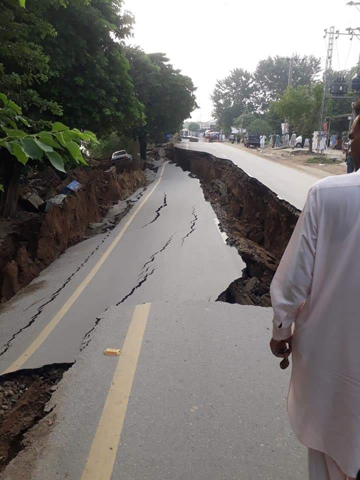 أثار زلزال باكستان