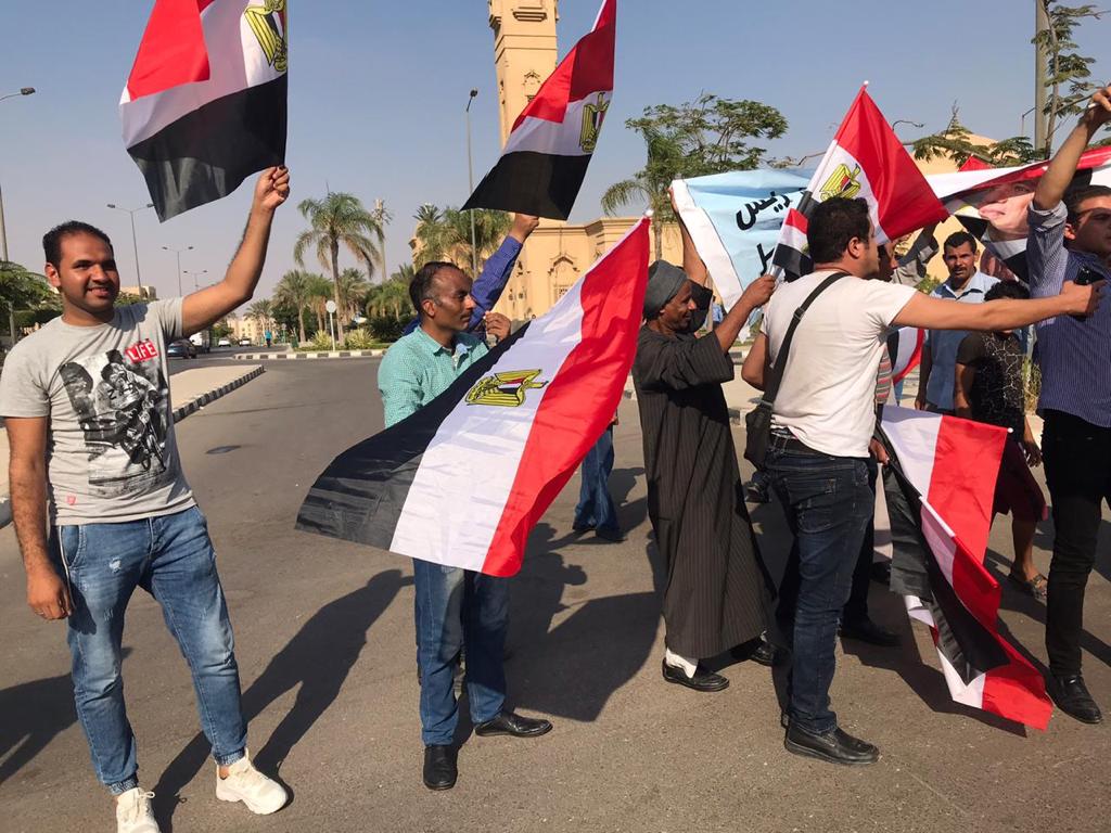 الآلاف فى الرحاب ومدينتي يتجمعون للمشاركة فى احتفالية حب مصر (5)