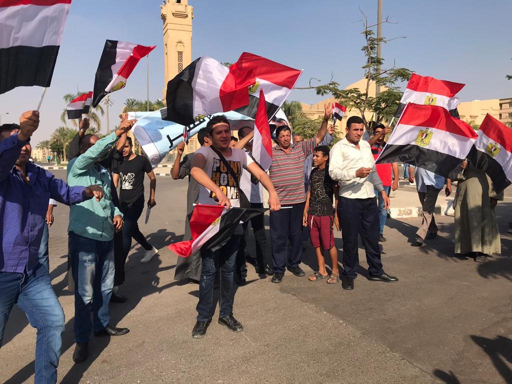 الآلاف فى الرحاب ومدينتي يتجمعون للمشاركة فى احتفالية حب مصر (6)