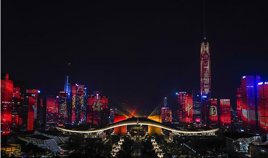 مدن الصين تحتفل بذكرى تاسيس الجمهوريه