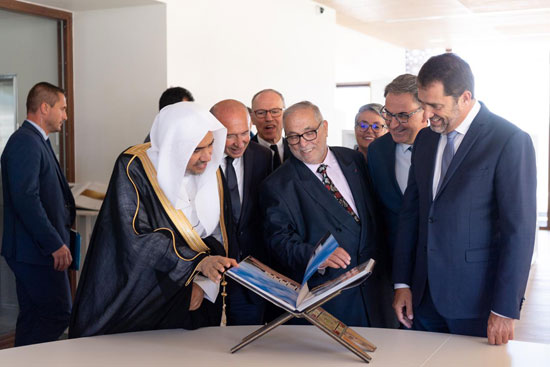 الأمين العام لرابطة العالم الإسلامى يشارك فى افتتاح المعهد الفرنسي للحضارة الإسلامية (2)