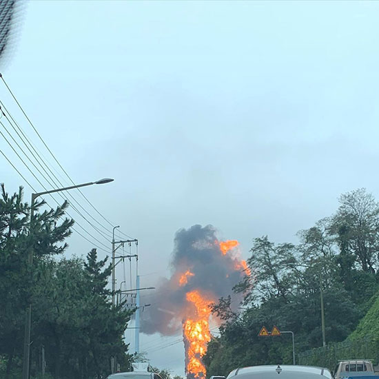 حريق ناقلة النفط فى كوريا الجنوبية