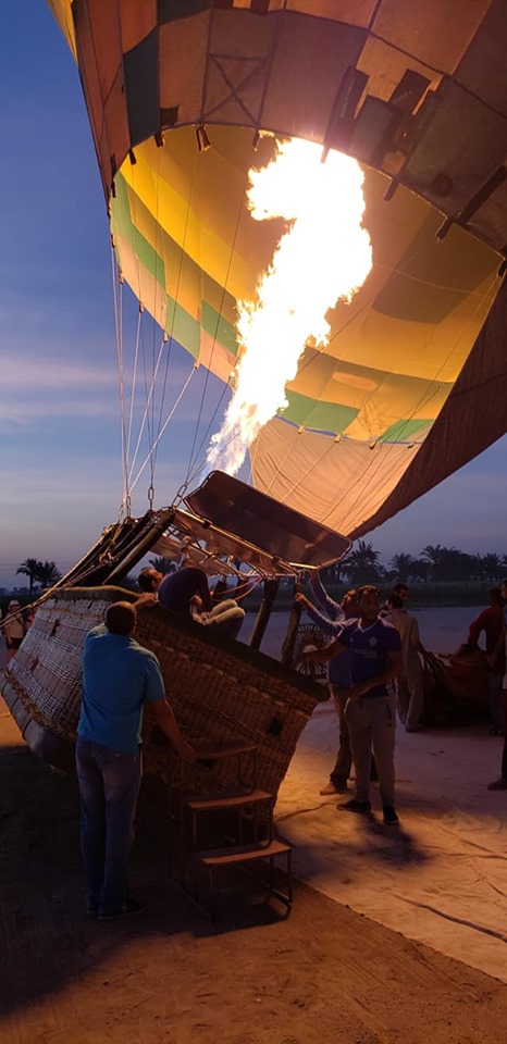 سماء الأقصر تشهد تحليق 27 رحلة بالون تقل 930 سائح أجنبي خلال 48 ساعة (4)
